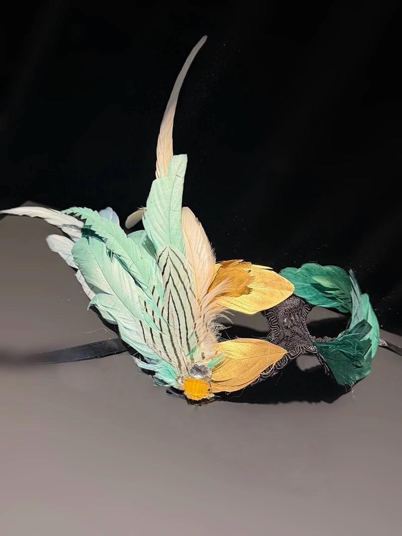 Green and Gold Feather Masquerade Mask, Luxury Venetian Lace Eye Mask for Prom Party