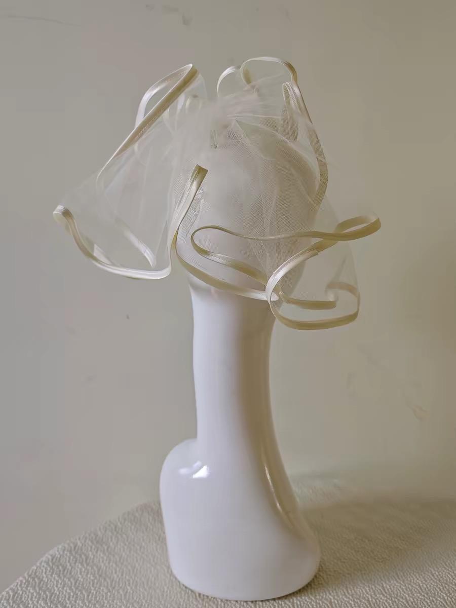 Ivory Sculptural Bridal Fascinator Short Veil Hair Comb Modern Wedding Headpiece Minimalist Bride